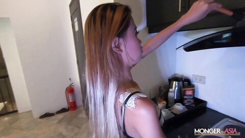 Sexy Skinny Bangmaid Natasha Dusts The House