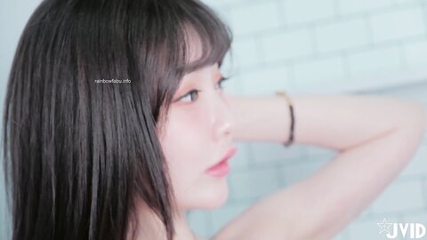 [JVID] 璃奈酱 公厕 [77P1V-810MB]