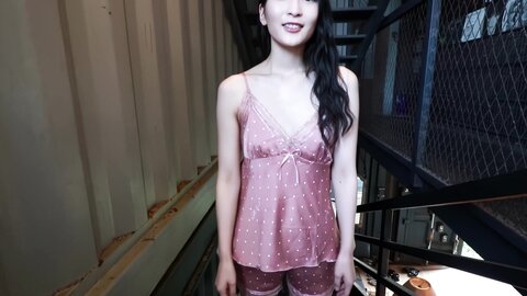 REBD-703 Suzu 6 Tenshi Onan D Raacho Ono - Suzu Honjo