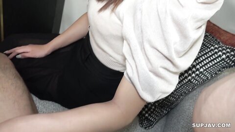 3987081 [Non] Erotique avec des tétons noirs et une chatte lilas ! Joue sur l`apprentie infirmière Ayano (20) et baise-la à l`intérieur de toutes ses forces !