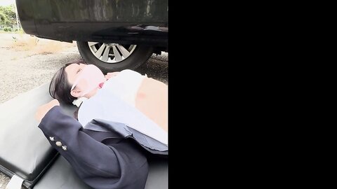 4012528 Exclusive18 years old! God tits! God style! Until six months ago, she was a high school student! 145cm mini Moni, completely new to filming, first time inside a house in her life! She has only had 2 b...