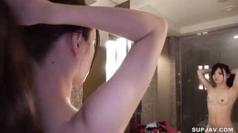 4125964 *Limited time: 1000 PT off *Chippy is righteous *"B-cup" slender female university student, 19 years old, obtained through an app.