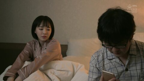 ATID-563 [Uncensored] My Wife Became A Drawing Model And Was Taken Down. Tsubaki Sannomiya