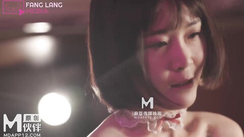 放浪传媒FX-0015性感圣诞女郎上门榨精