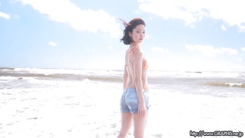 Graphis Gals - Meguri Minoshima 美ノ嶋めぐり 『 TOKIMEKI 』 MOVIE 01 - 07 - 1280x 7