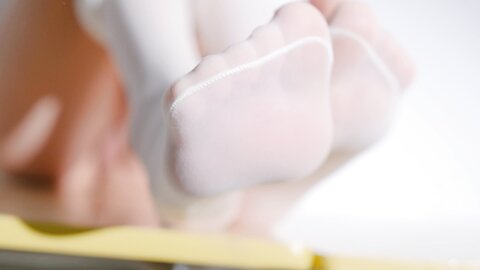 - 内部 晴涩-18 106P1V 5.4G