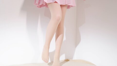 - 露露子01E 100P1V-4.25G