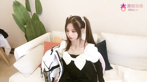 Chinese Sister And Brother Love Gives Special Care