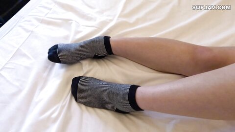 4184505 [Sana, amateur, 18 years old, gets cum inside her for the first time, exposed up to the ****hole and made to feel it with a sucking toy and an electric horny.