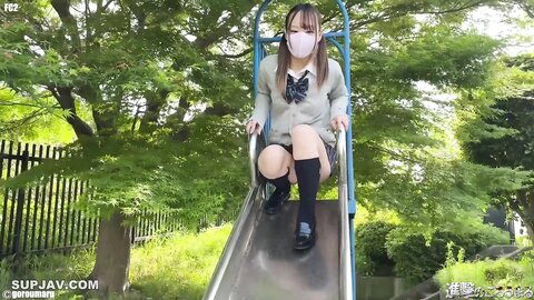 FC2PPV-4208524 Exclusive[個撮97]顔出し21歳 清楚系パイパンDカップ③ 昼間野外露出から中出し 期間限定3480pt→2000pt