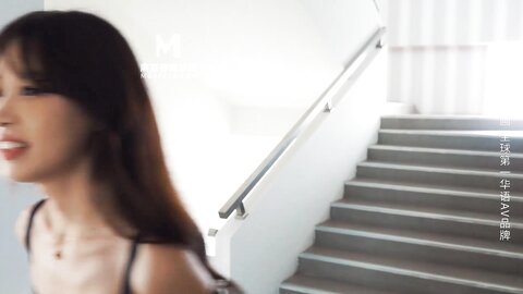 MDHT-0021禁欲穷游后的显身勾引