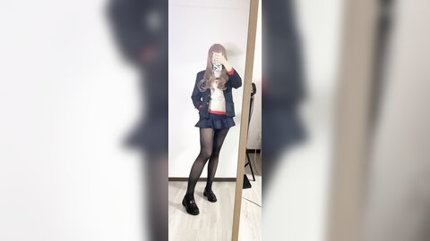 2021-12-31 南夢芽コスプレ全身写真＋動画✨ [8P1V-75.56MB]