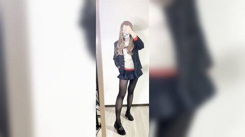 2021-12-31 南夢芽コスプレ全身写真＋動画✨ [8P1V-75.56MB]