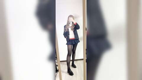 2021-12-31 南夢芽コスプレ全身写真＋動画✨ [8P1V-75.56MB]