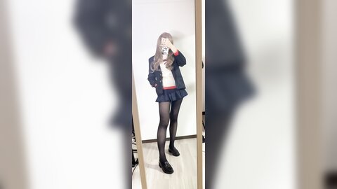 2021-12-31 南夢芽コスプレ全身写真＋動画✨ [8P1V-75.56MB]