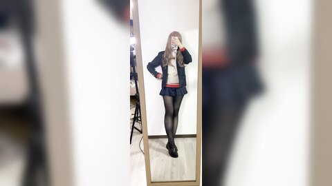 2021-12-31 南夢芽コスプレ全身写真＋動画✨ [8P1V-75.56MB]