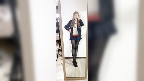 2021-12-31 南夢芽コスプレ全身写真＋動画✨ [8P1V-75.56MB]