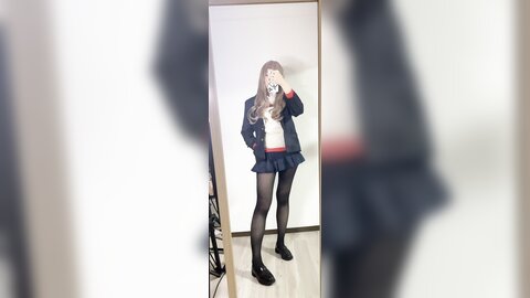 2021-12-31 南夢芽コスプレ全身写真＋動画✨ [8P1V-75.56MB]