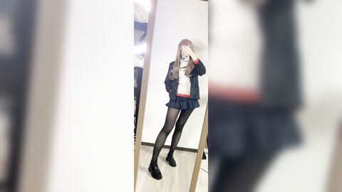 2021-12-31 南夢芽コスプレ全身写真＋動画✨ [8P1V-75.56MB]