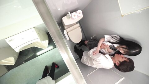 IPZZ-189 [Uncensored] If Found Out, You Will Be Expelled! ! But I Can't Refuse! ! Suzuno Uto Secretly Fucks While Holding...