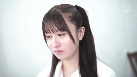 IPZZ-193 [Uncensored] Quarter Beauty X Middle-aged Man X Women&' Uniform Eros Mariage First Old Man&' Sex Light Blue Noah
