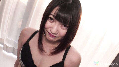Petite Japanese Amateur Comes To Meet Stranger And Gets Fucked With Cre