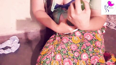 හාමුට කියලා වැඩකාරිගේ කිම්බ පලා ගන්න නැතුව සුසුම් ලමින් ගර්කිං ගෙඩියෙන්