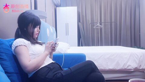 Chinese Shaved Pussy Cute Teen