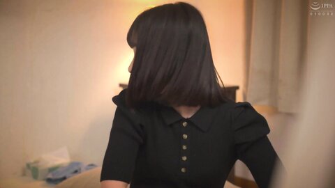 HUNTC-028 A Runaway Girl Who Just Moved To Tokyo Stays In The Room And The Guys Rotate And Fuck Her Over And...