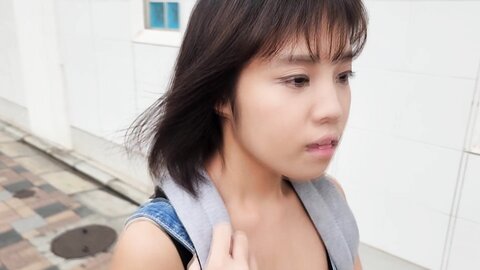KTKL-128 A Girl Who Has A Complex About Her Long Nipples. I Came To Tokyo From Tottori. Mei