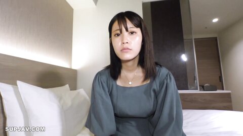 4289183 Exclusive[Uncensored][Footjob] Ⅾ-cup beauty with long legs and toned body. Former idol`s slender boned and boned bitch hole is made to cum all over. She gets fucked by a creepy old man.