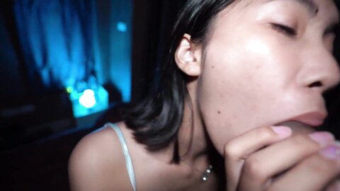 Caught That Horny Asian Girl And Fuck At Midnight