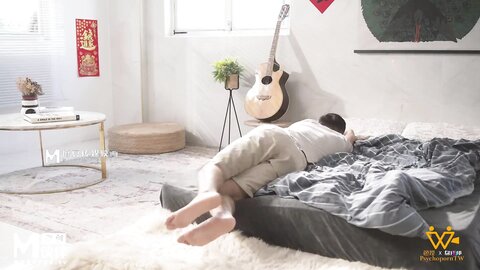 PH-135过年不寂寞