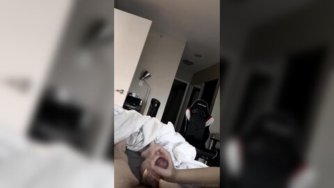 She Is Giving A Nice Handjob With A Gell