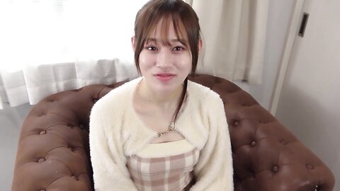 4296068-1 [Idol voice echoing in secret] A single flower of shyness blooms in the middle of winter. The world beyond the tension that even I don`t know. Koharu, 19 years old.
