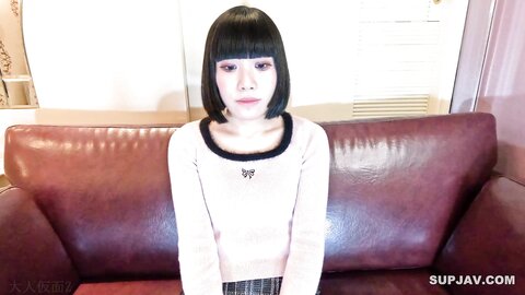 FC2PPV-4297305 つやつや黒髪美香(20\) スレンダーな身体をくまなく観察し、猫耳コスプレ挿入しクスコくぱぁし吸うやつ責め。挿入3回中出し2回