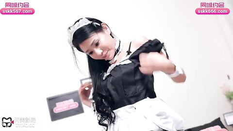 TMTC009趁老婆回娘家体验女仆服务