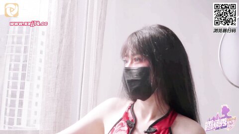 xjx0083旗袍少女秀巨乳