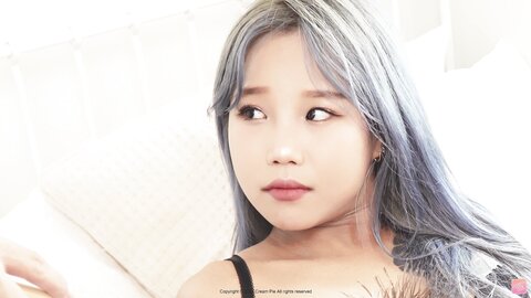 CREAM PIE Sia 시아 - Lazy Made Sia