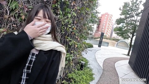 4317121-1 Exclusive60% OFF! Nogizaka beautiful** college student, 20 years old! She`s got a thrilling outdoor sex scene on the side of a national highway, with a bold normal position on the ground, a foot up co...