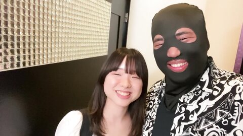 4323238-1 [2 Œuvres] Poils de chatte raides et silhouette super fine Cheveux noirs Cheveux blancs Belle fille à chatte Yui... Elle est transformée en esclave et est baisée à sa guise. La femme est obligée de fa...