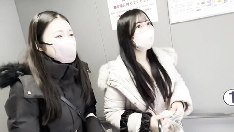 4326418-1 One-week limited price! [No \ Reverse threesome] Won`t you play with the three of us as it is? **She is surrounded by a neat girlfriend and her frustrated friend with a slender body, and she gets fuck...