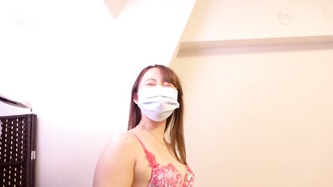 DOCS-009 The cute ***'s blowjob at the actress level is serious and amazing ♪ Deca nipple & thick big...