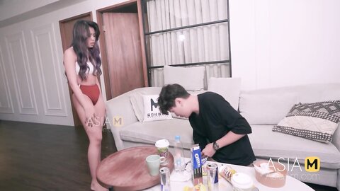 Arrogant Female Classmate