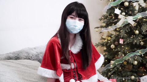 Onlyfans极品白虎网红小姐姐Nana 圣诞快乐 原档流出