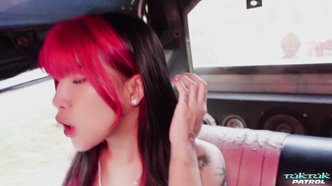 Hookup Porn With Frisky Bangkok Hotty