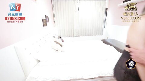 果冻传媒91KCM-025性感少妇为还债主动献身富豪