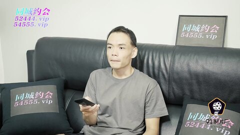 果冻传媒91YCM-007动漫女神取精宅男