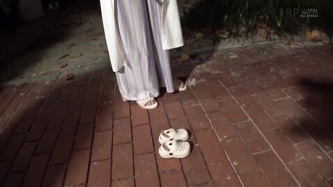 STARS-664 Mana Sakura, the most erotic sex on the beach in the universe