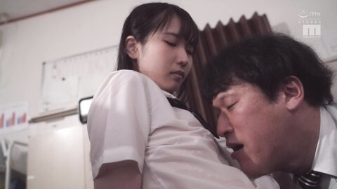MIAA-708 The student who became a refugee who returned home due to a sudden storm was too erotic ... I was...